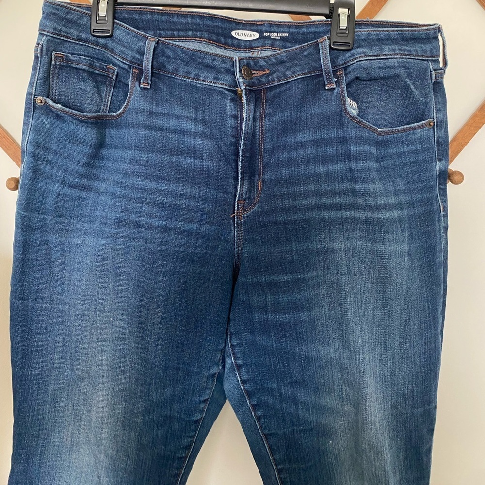 💫Old Navy | Mid Rise Jeans - Picture 2 of 5